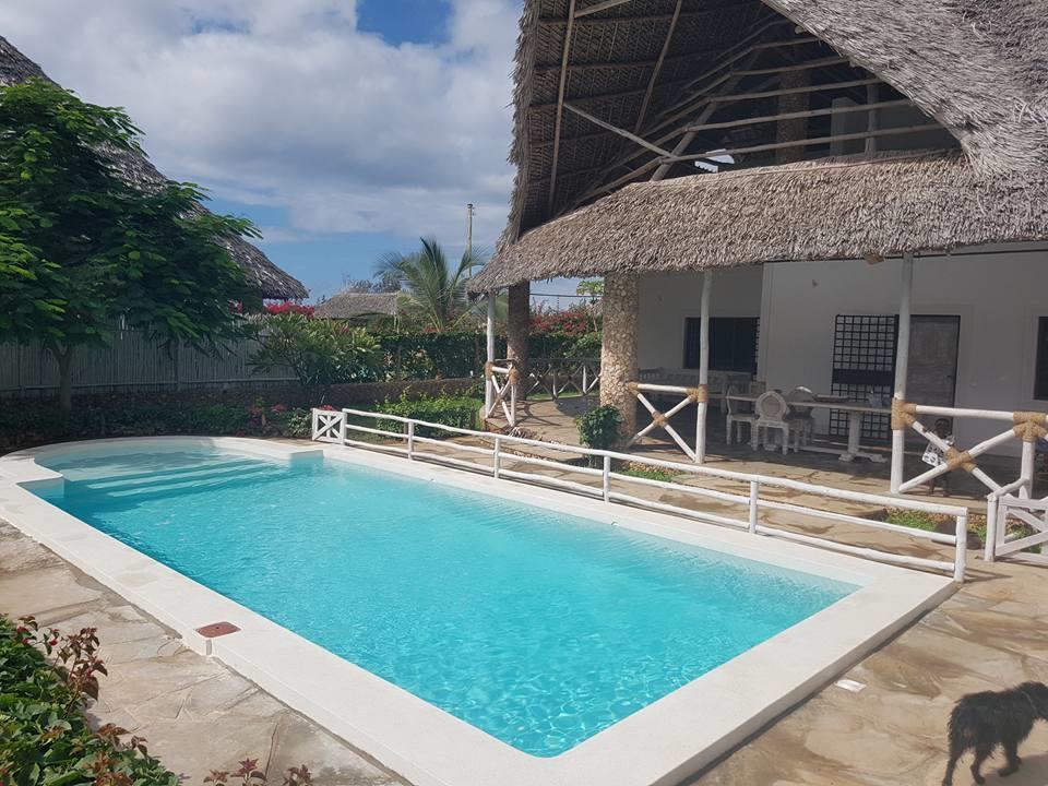 Bed and Breakfast Nyumba Ya Afrika Ватаму Экстерьер фото