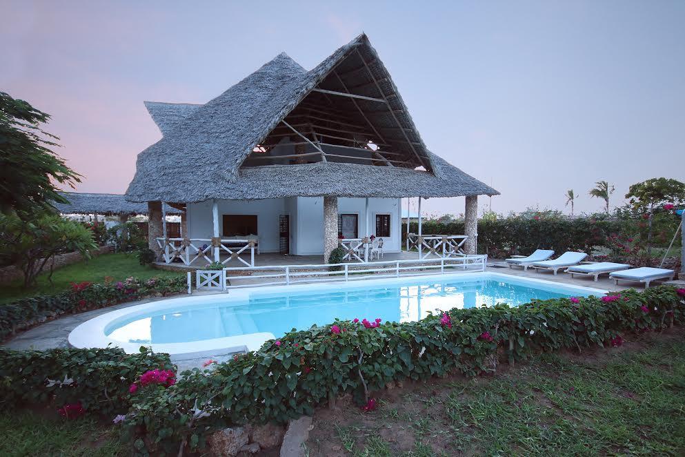 Bed and Breakfast Nyumba Ya Afrika Ватаму Экстерьер фото