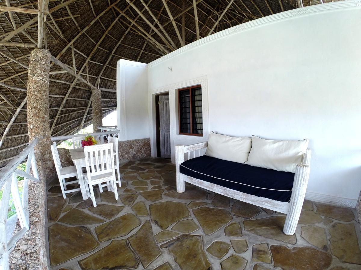 Bed and Breakfast Nyumba Ya Afrika Ватаму Экстерьер фото