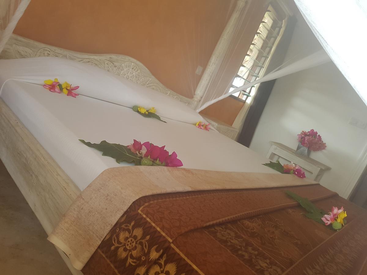 Bed and Breakfast Nyumba Ya Afrika Ватаму Экстерьер фото